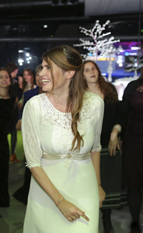 שמלת כלה צנועה שרוול ארוך