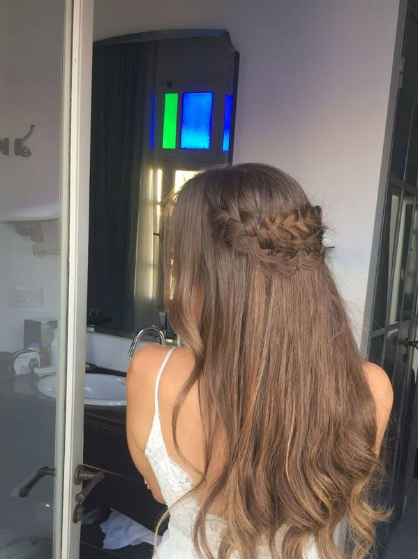 תסרוקת לכלה שיער פזור טבעי 